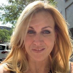 Meet your Posher, Anne